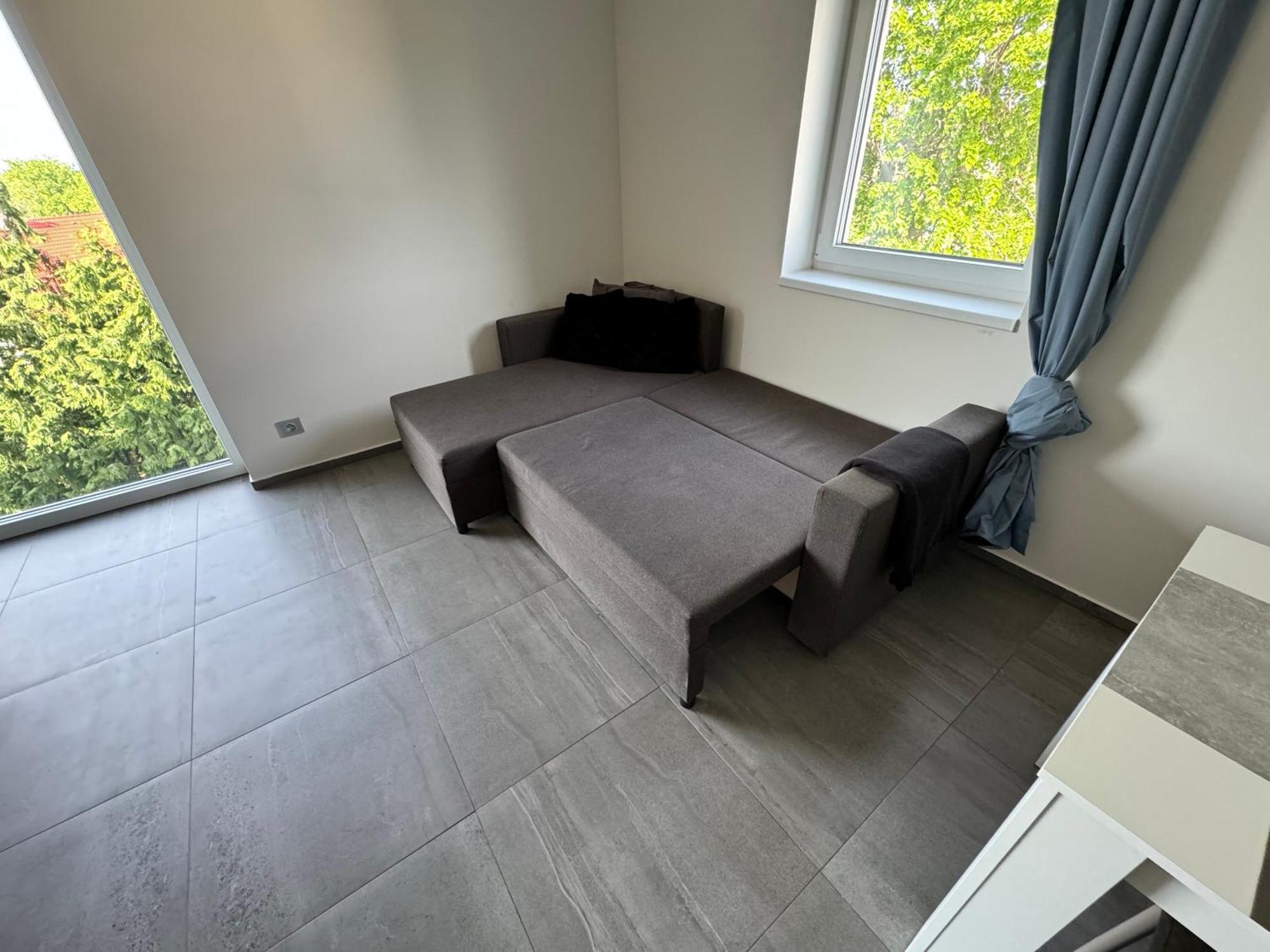 Apartman Byt 75M2 Klid Priroda Pro Rodinu Prague Exterior photo